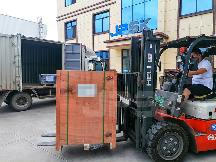 Jingpeng portable hydraulic busbar bending machine shipped to India 301B