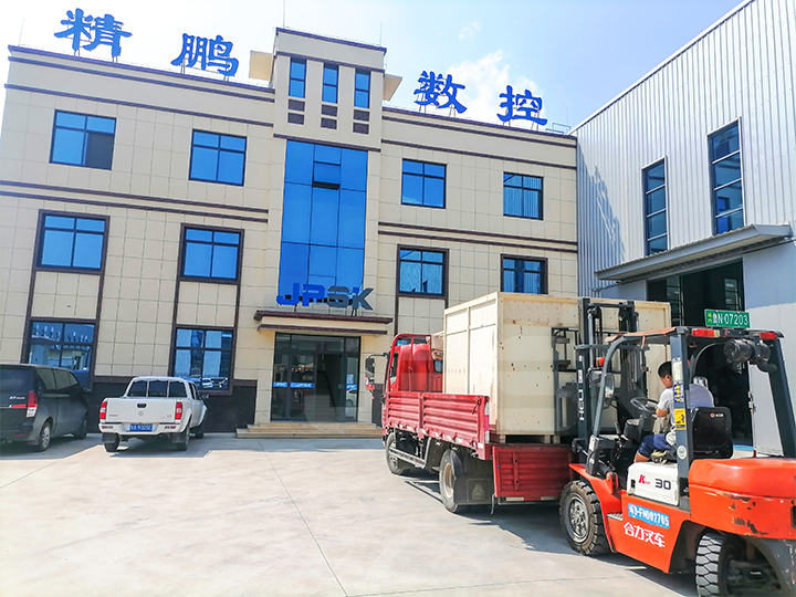 Jingpeng hydraulic busbar bending machine shipped to Russia 303ESK
